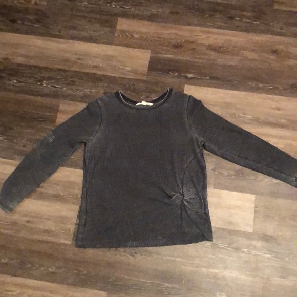 Navy blue pattern blouse - Picture 2 of 5